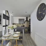 Hayy Luxury Homes Near Centre 4* برادفورد