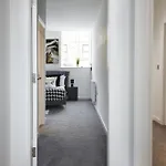 Hayy Luxury Homes Near Centre 4*