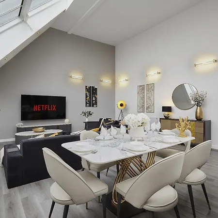 Hayy Luxury Homes Near Centre Hotel apartamentowy