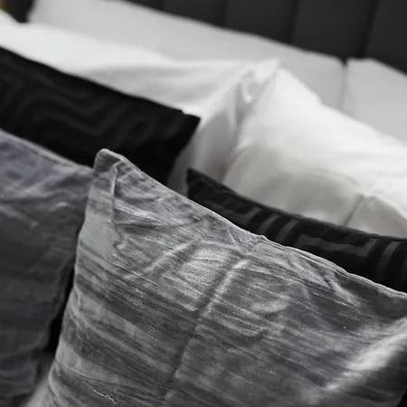 Hotel apartamentowy Hayy Luxury Homes Near Centre Bradford (West Yorkshire)