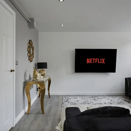 Hayy Luxury Homes Near Centre Aparthotel