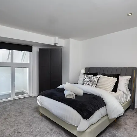 Hayy Luxury Homes Near Centre