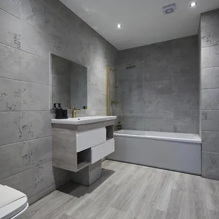 Ξενοδοχείο με διαμερίσματα Hayy Luxury Homes Near Centre Μπράντφορντ