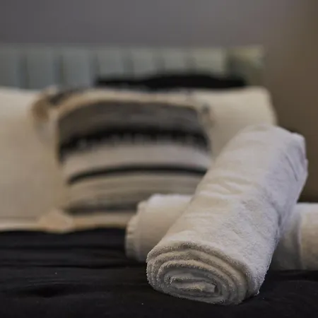 Hayy Luxury Homes Near Centre Apartmanhotel