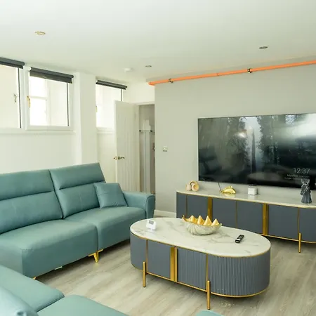 Hayy Luxury Homes Near Centre