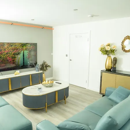 Ξενοδοχείο με διαμερίσματα Hayy Luxury Homes Near Centre