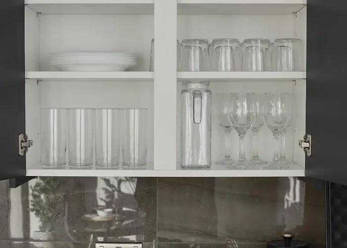 Aparthotel Hayy Luxury Homes Near Centre 4*